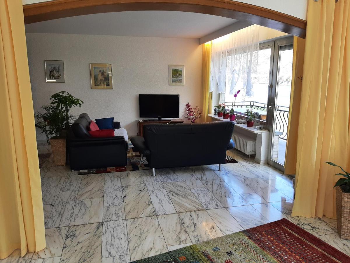 "Ferienhaus An Der Mosel" Zell Extérieur photo