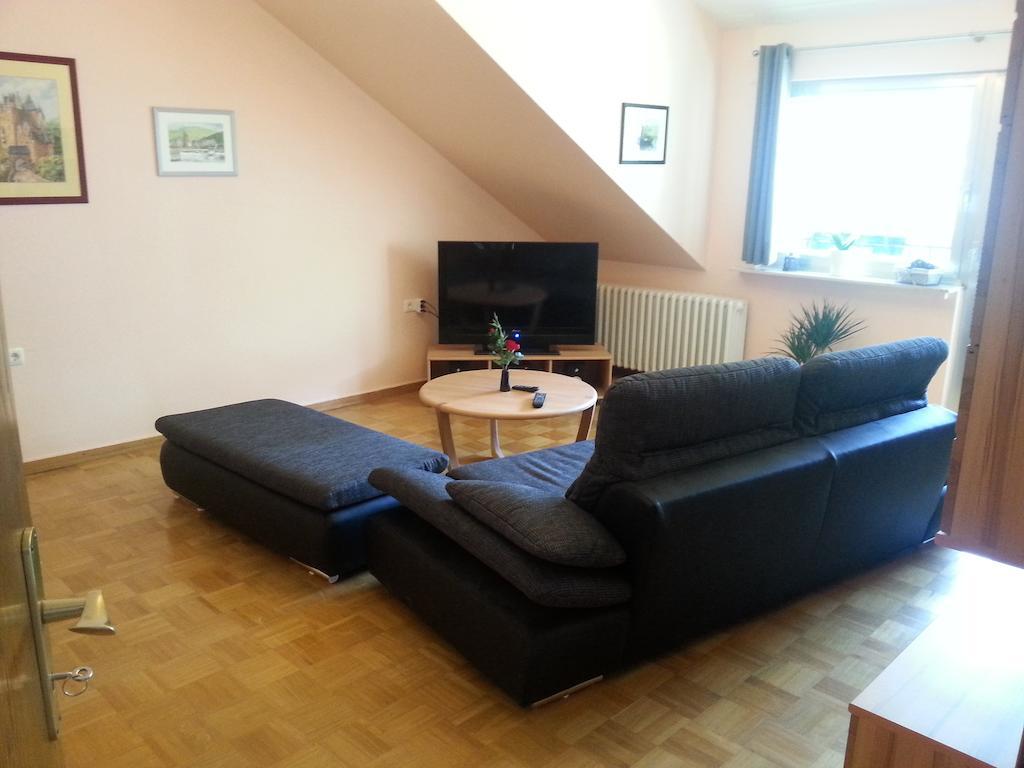 "Ferienhaus An Der Mosel" Zell Chambre photo