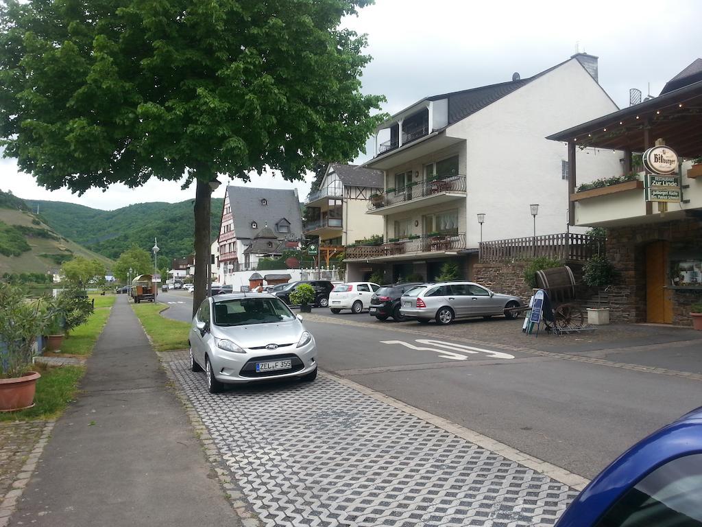 "Ferienhaus An Der Mosel" Zell Extérieur photo